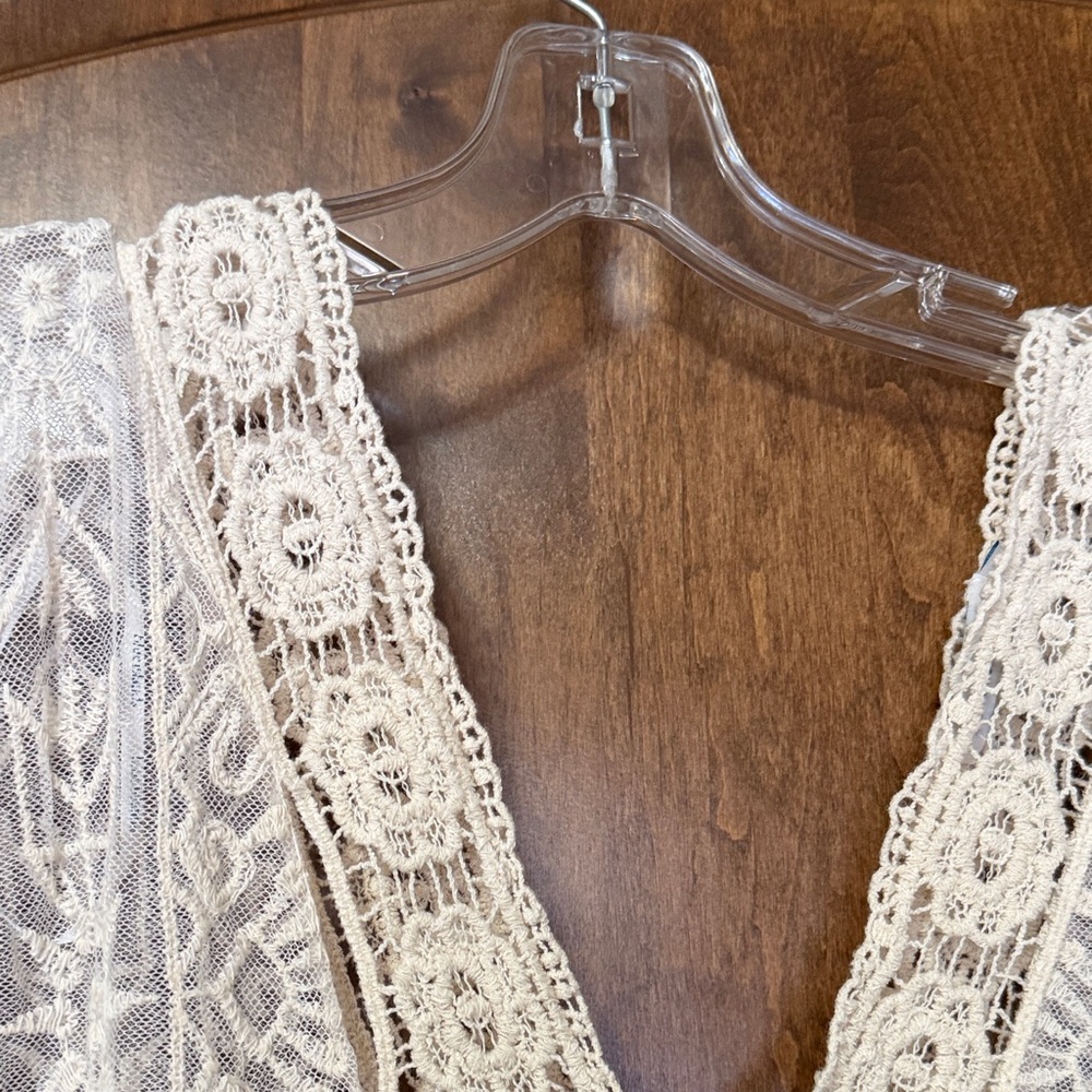 Blue Island Cream Lace Swim Coverup - S/M - Picture 3 of 10